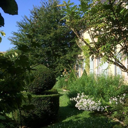 Bed and Breakfast De Ma Fenetre Saint-Martin-des-Entrees Экстерьер фото