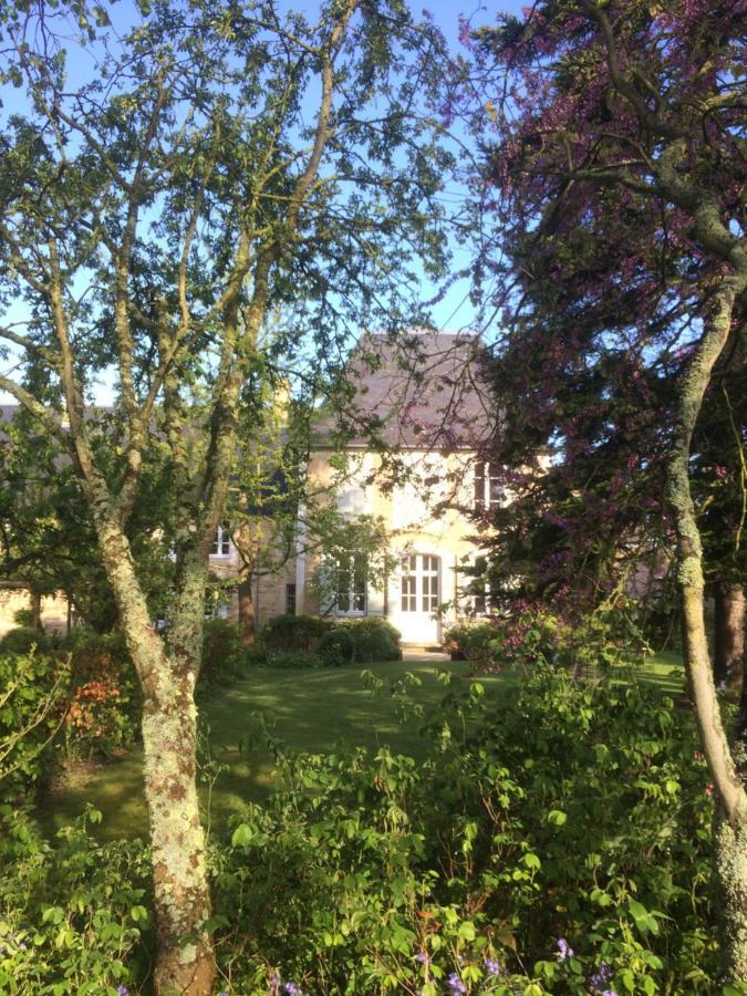Bed and Breakfast De Ma Fenetre Saint-Martin-des-Entrees Экстерьер фото
