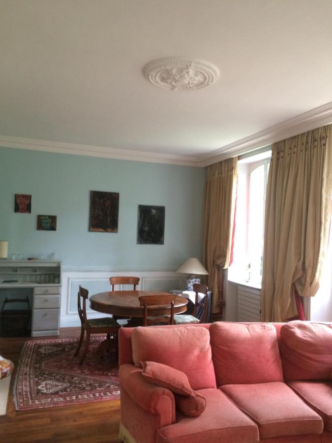 Bed and Breakfast De Ma Fenetre Saint-Martin-des-Entrees Экстерьер фото
