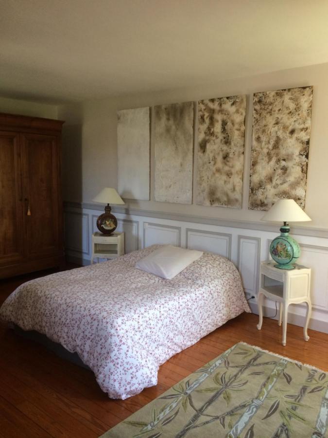 Bed and Breakfast De Ma Fenetre Saint-Martin-des-Entrees Экстерьер фото
